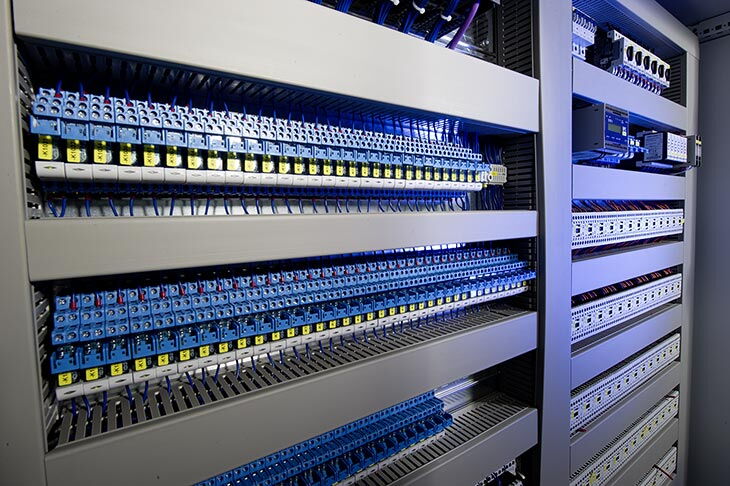 HPS - Wiring of a switchgear