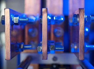 HPS - 3 connected contact rails made of copper